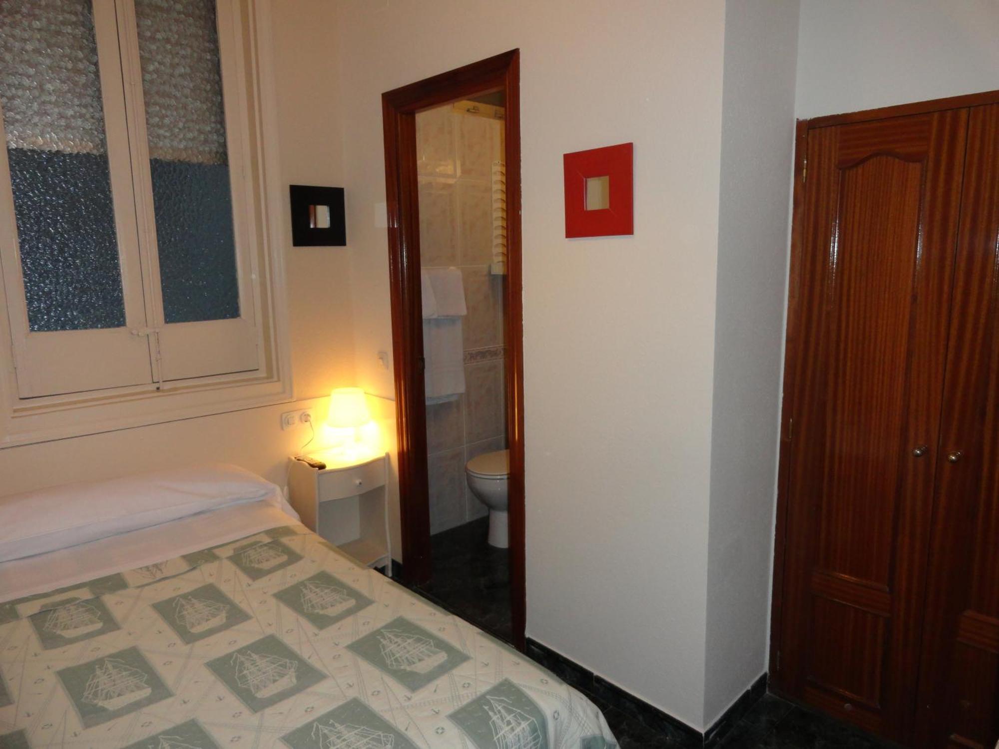 Hostal Alistana Madrid Exterior foto
